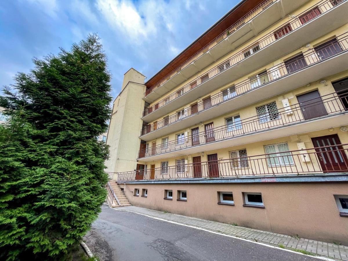Apartment Superapart Tamka Ministudio, Family Friendly Abode