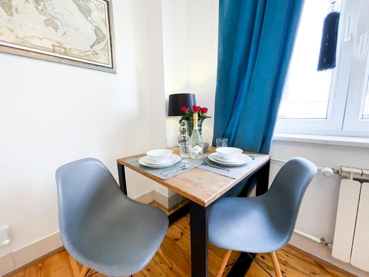 Superapart Tamka Ministudio, Family Friendly Abode * Warsaw
